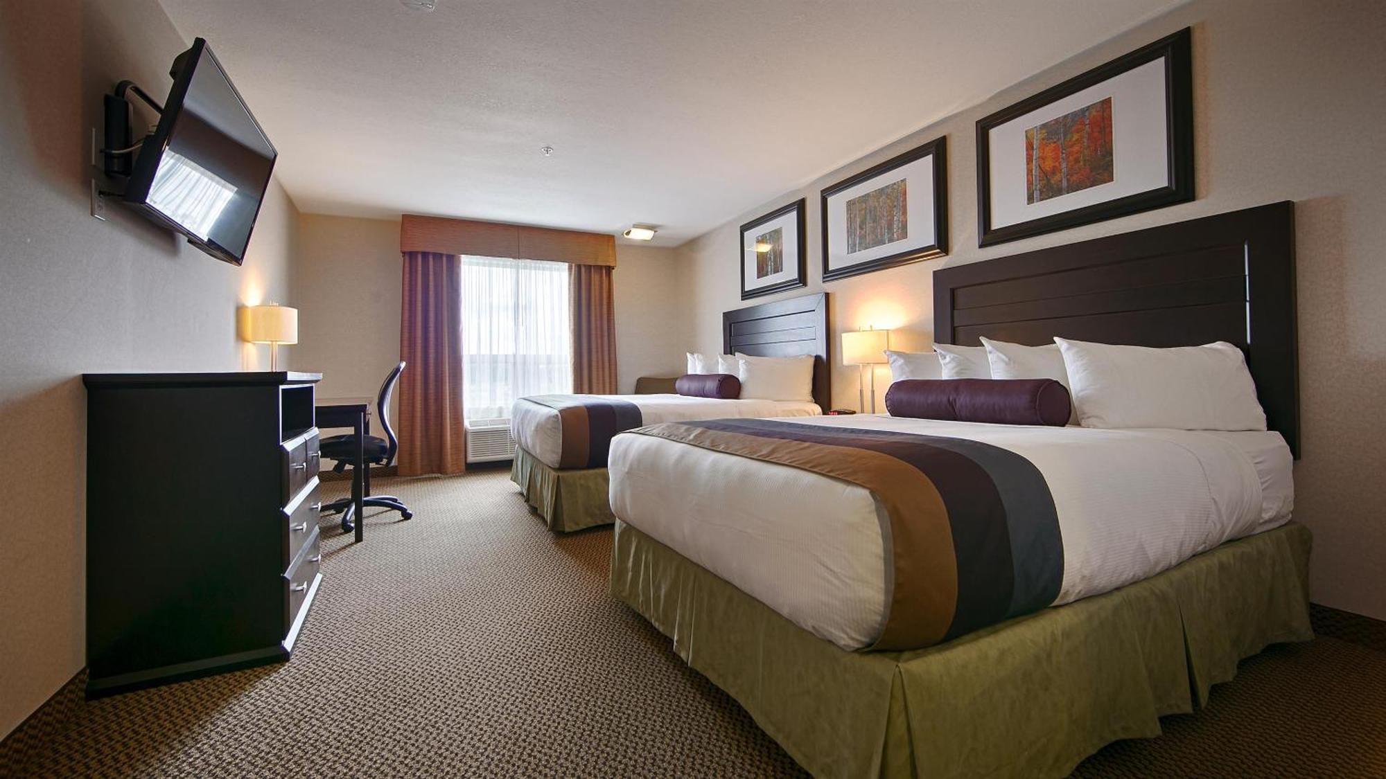 Best Western Bonnyville Inn & Suites Exterior photo